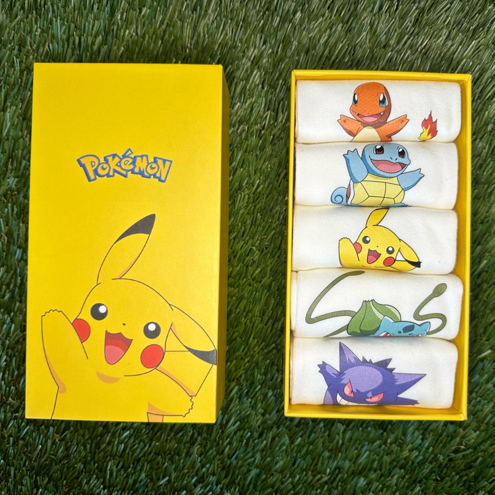 Pokémon socks set!